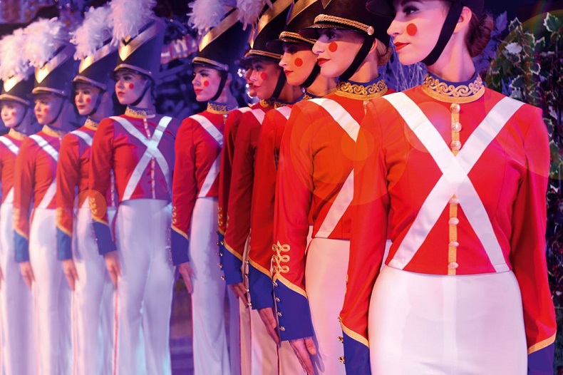 Extra Date Now on Sale for Thursford Christmas Spectacular 