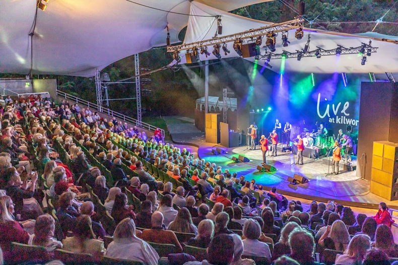 Kilworth House Theatre - Anything Goes with 3 Course Lunch