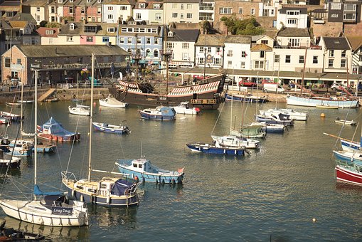 Torquay Tinsel & Turkey 