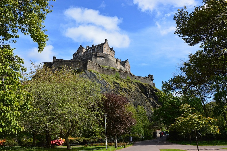 Glamis Castle, Perth & The Kingdom of Fife 