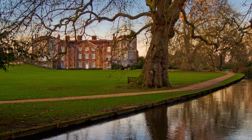 Salisbury, Winchester and Mottisfont House 