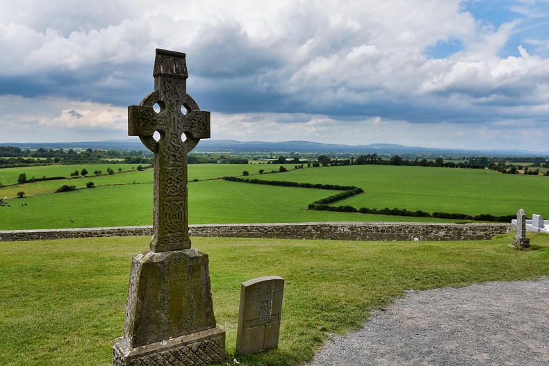 Tales of Tipperary & River Shannon Cruise 